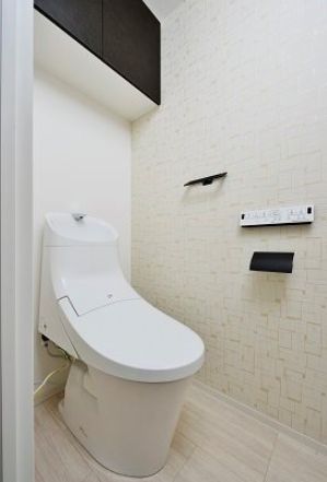 都営浅草線 本所吾妻橋駅 徒歩3分 12階建 築9年のトイレ写真