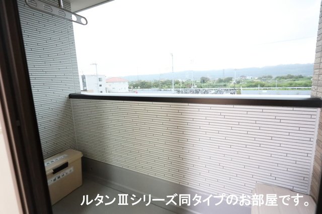 バルコニー　内装もきれいです