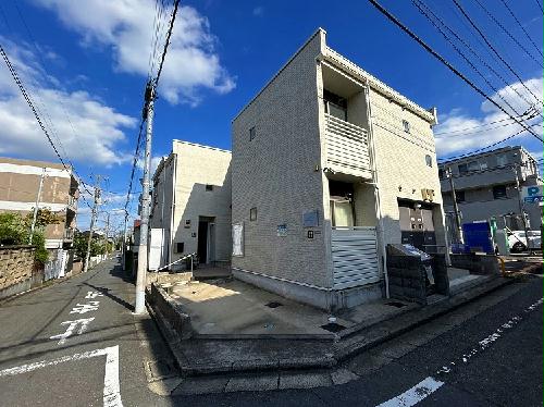 レオネクストエーリラフトリーの外観写真