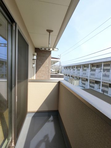 京成本線 京成成田駅 バス乗車時間：14分 最寄りバス停で下車 徒歩5分 2階建 築6年の内装写真