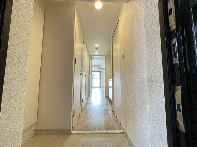 玄関　参考写真。