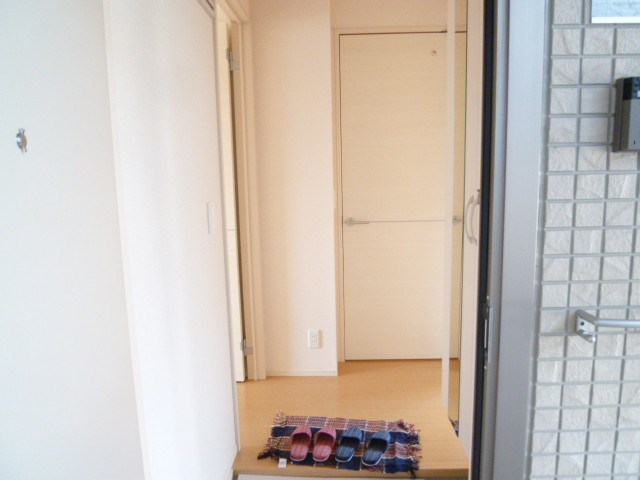 リビングシティ IIIの玄関写真