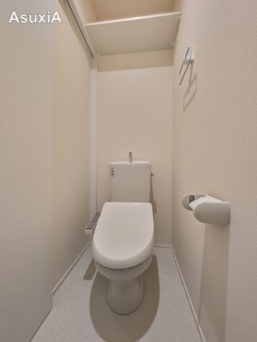 トイレ　別タイプのお部屋の写真です