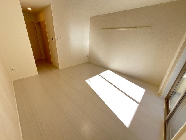 ＪＲ内房線 長浦駅 徒歩5分 3階建 築1年の居間写真