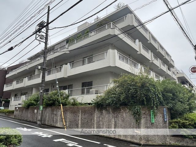 代々木ハイライズの外観写真