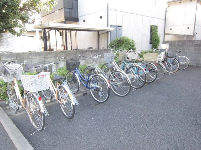 その他共有部分　★駐輪場です★
