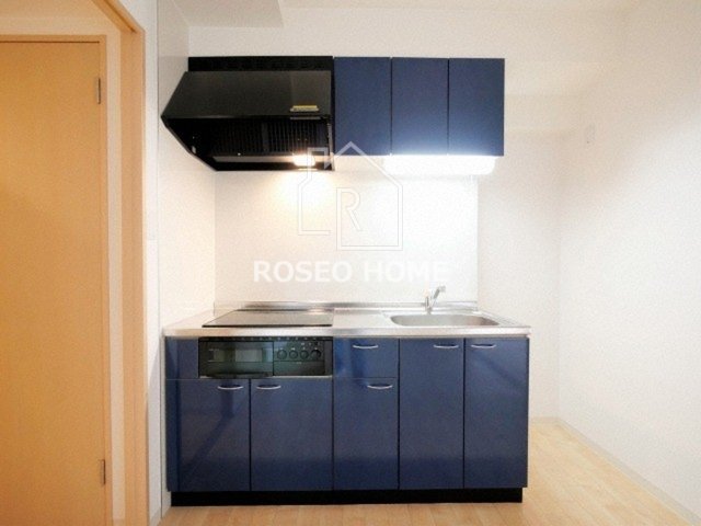 キッチン　同マンション別部屋：参考写真
