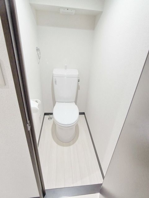 トイレ　★お部屋探しは株式会社タウンハウジング東京まで★