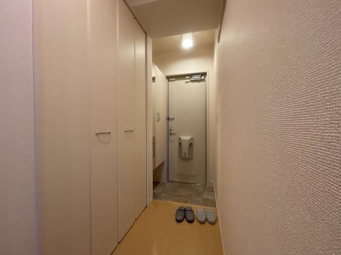 D-room延時A棟の玄関写真
