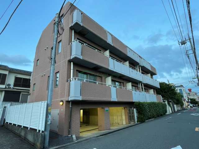 東急田園都市線 三軒茶屋駅 徒歩8分 築26年
