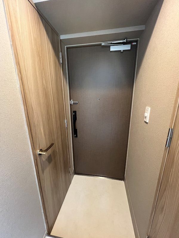 玄関　物件画像