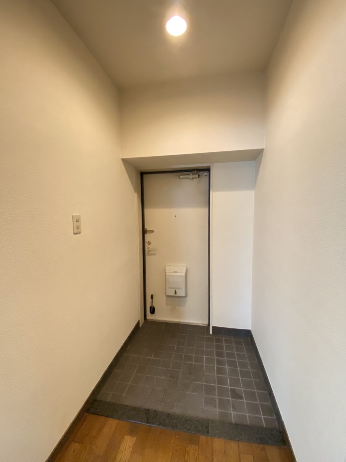 パレ清水が丘の玄関写真