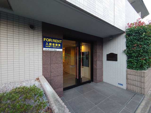 エントランス　メインステージ新宿中井