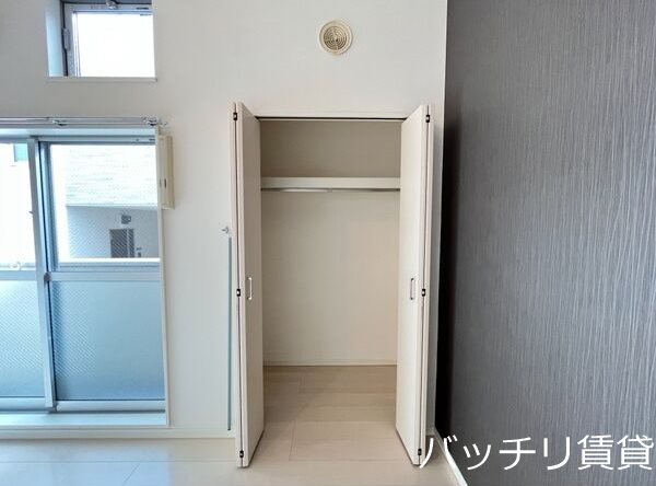 収納　同型タイプの為、現状を優先致します。