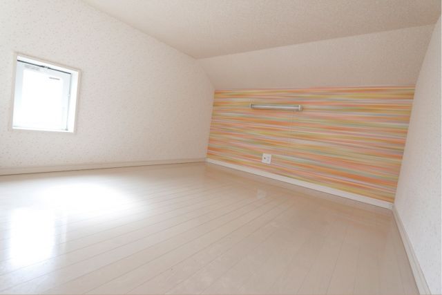 その他　同タイプ参考写真です。