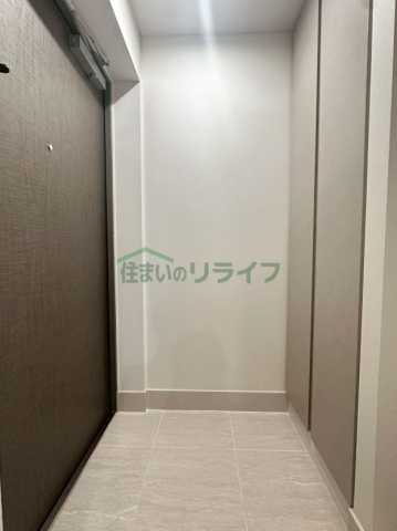 ALTERNA亀戸IIIの玄関写真