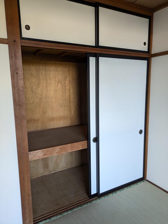 ロイヤルハイツ水山の内装写真