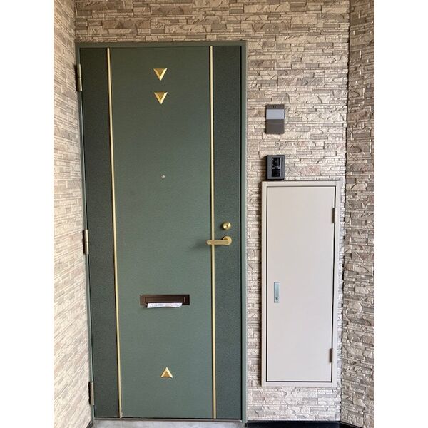 ロビー　同建物の写真です(現況優先とします)