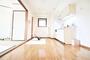 居室・リビング　洋室のお部屋です。（家具・家電・小物はありません）