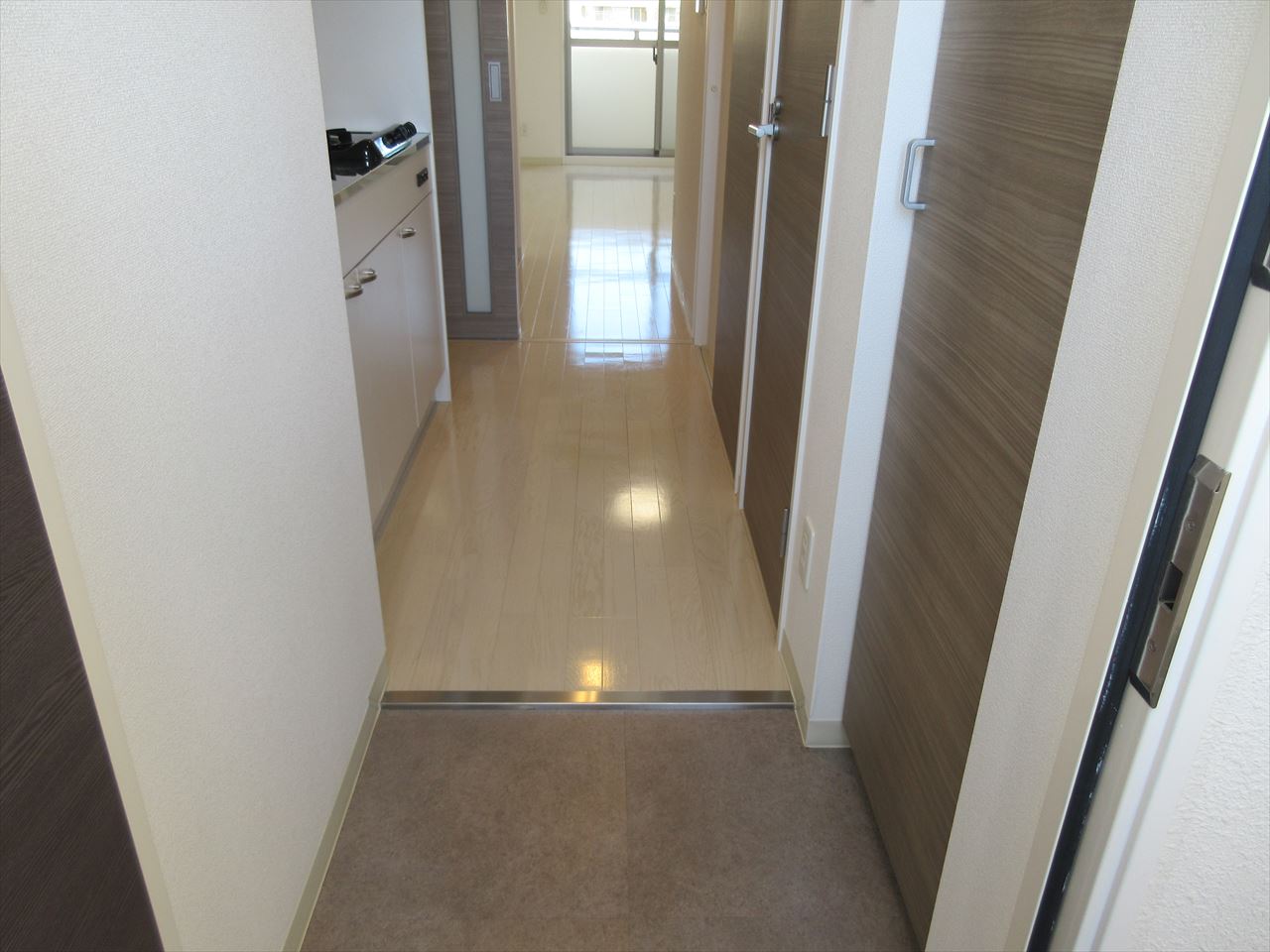 玄関　ArtizA東別院