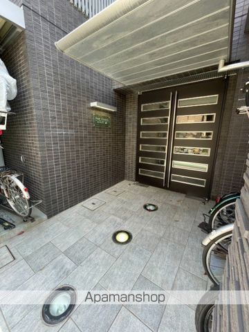 ＪＲ中央線 荻窪駅 徒歩11分 5階建 築18年の外観写真