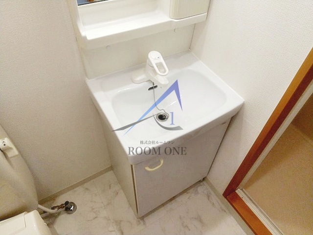 洗面設備　洗面台です。