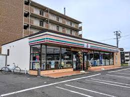 コンビニ　セブンイレブン甲西水戸店（コンビニ）まで171m