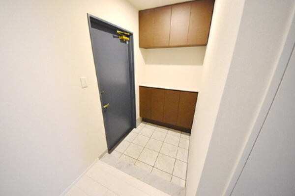 玄関　別部屋参考写真