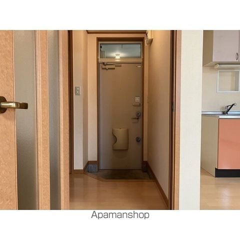 カーサ北16条の玄関写真