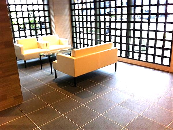 ＪＲ山手線 上野駅 徒歩7分 14階建 築14年の外観写真