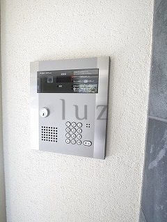 セキュリティ　オートロック完備で女性も安心！