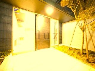 建物外観　2012年築のＲＣマンション！