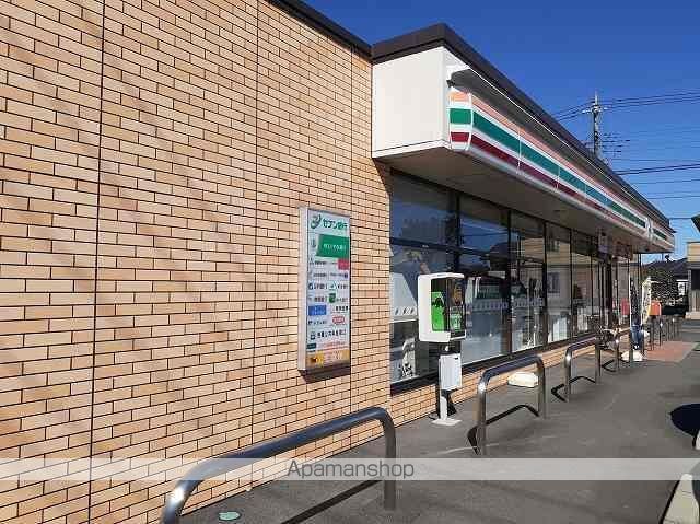コンビニ　セブンイレブン（コンビニ）まで450m