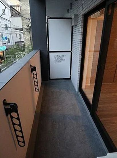 バルコニー