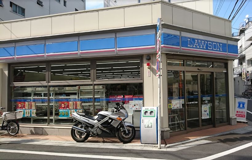コンビニ　ローソン東十条三丁目店（コンビニ）まで73m