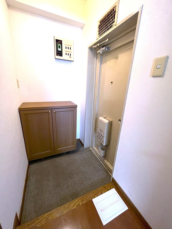 西川口ライオンズマンション山手の玄関写真