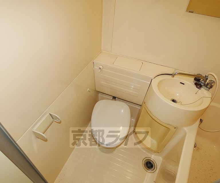 第2リビング家紋のトイレ写真