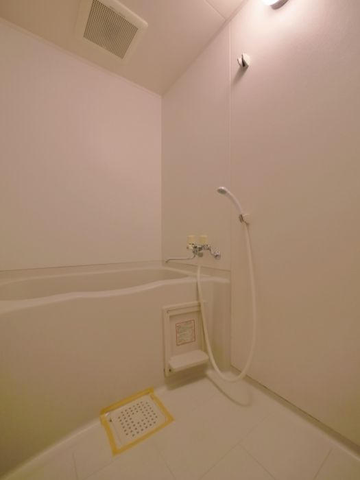 バス・シャワールーム　別部屋、参考写真