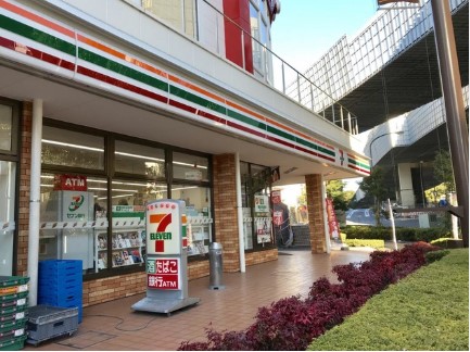 コンビニ　セブンイレブン江東枝川2丁目店（コンビニ）まで340m