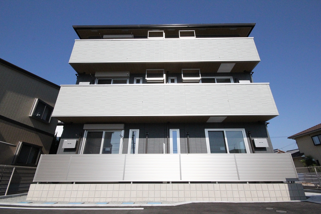 ＪＲ山陽本線 東尾道駅 徒歩10分 築4年