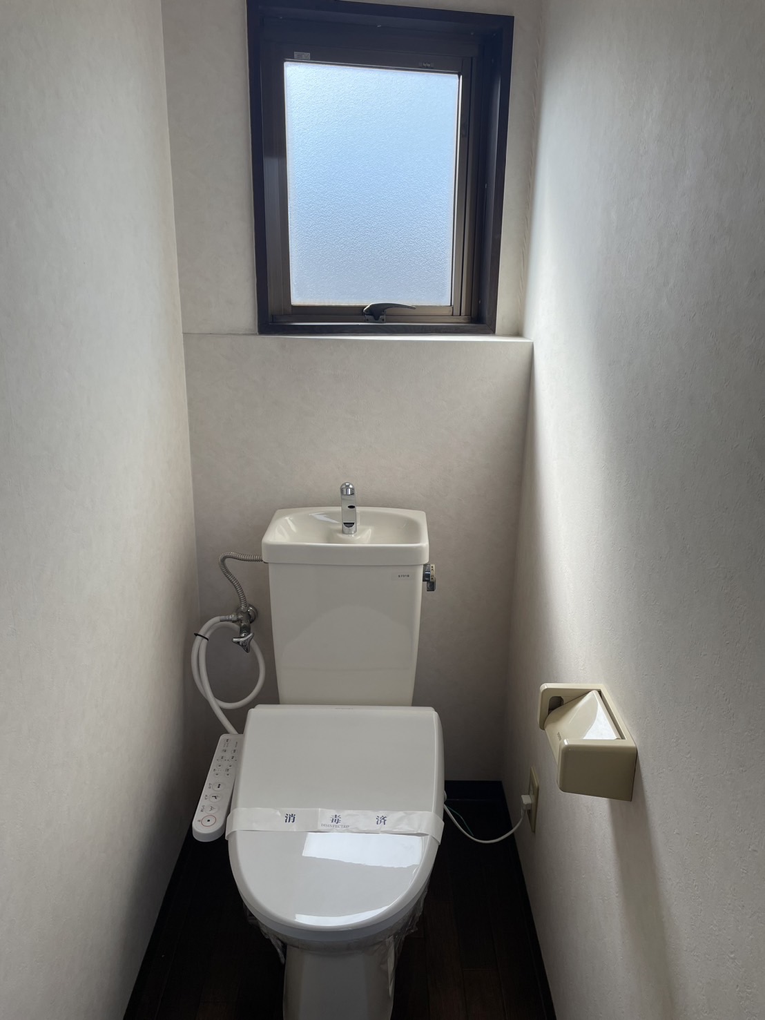 地下鉄谷町線 喜連瓜破駅 徒歩10分 4階建 築37年のトイレ写真
