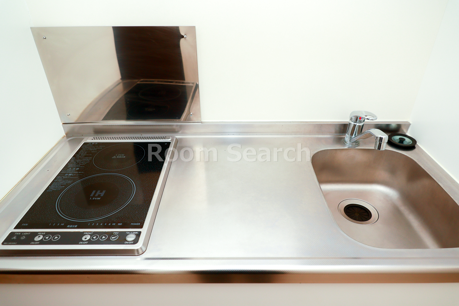 キッチン　2口コンロ、キッチン収納