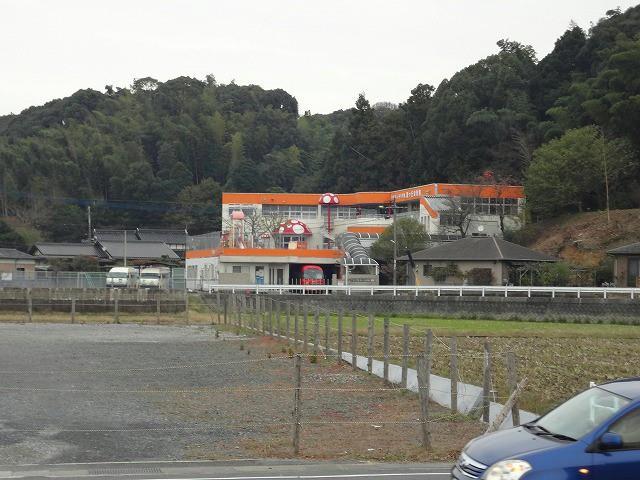 幼稚園・保育園　こみね星ヶ丘幼稚園（幼稚園・保育園）まで420m