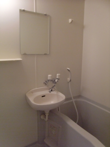 バス・シャワールーム　同タイプ3Fの室内写真（参考写真）になります。