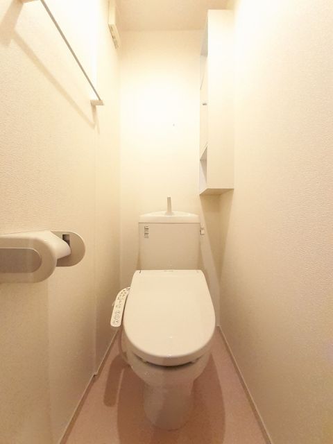 【エチュードのトイレ】