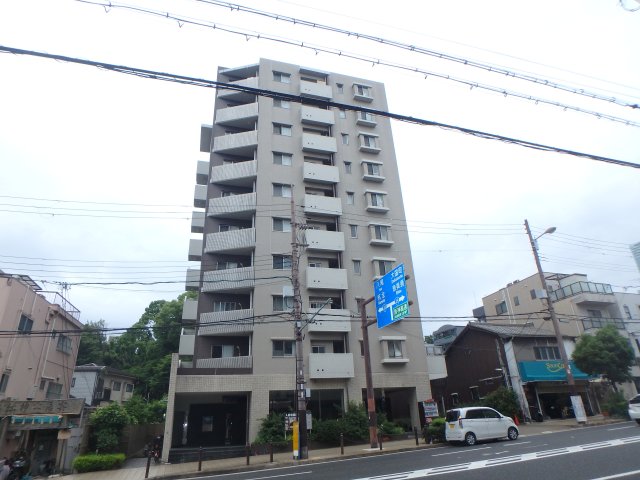 大阪市天王寺区逢阪のマンションの建物外観