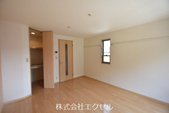 居室・リビング　広々キッチンスペース♪