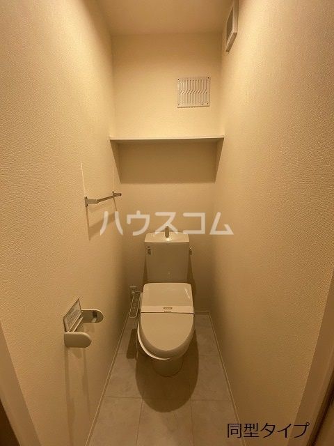 【ＧＲＡＮＤ　ＤーＲＯＯＭ中山IIのトイレ】