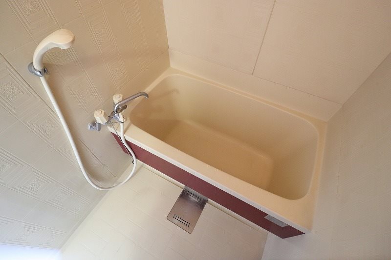 バス・シャワールーム　別部屋写真使用