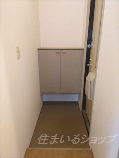 玄関　シューズボックス